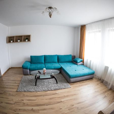 Travel Homzzz Apartments Târgu-Mureş Esterno foto