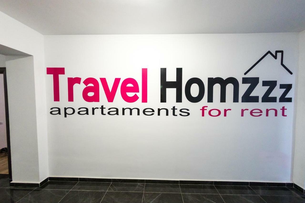 Travel Homzzz Apartments Târgu-Mureş Esterno foto